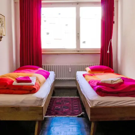 Center By Interhome * ツェルマット