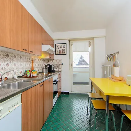 Center By Interhome Daire